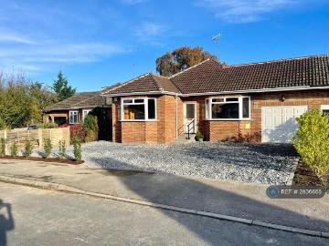 3 bedroom bungalow to rent