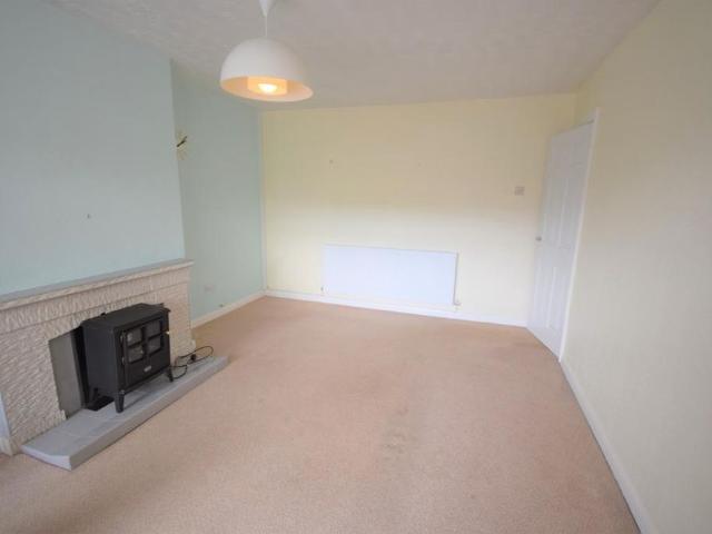 3 bedroom bungalow to rent