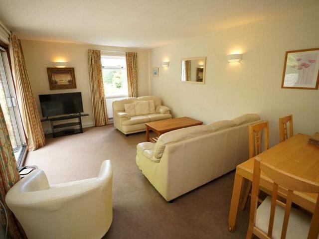 3 bedroom bungalow to rent
