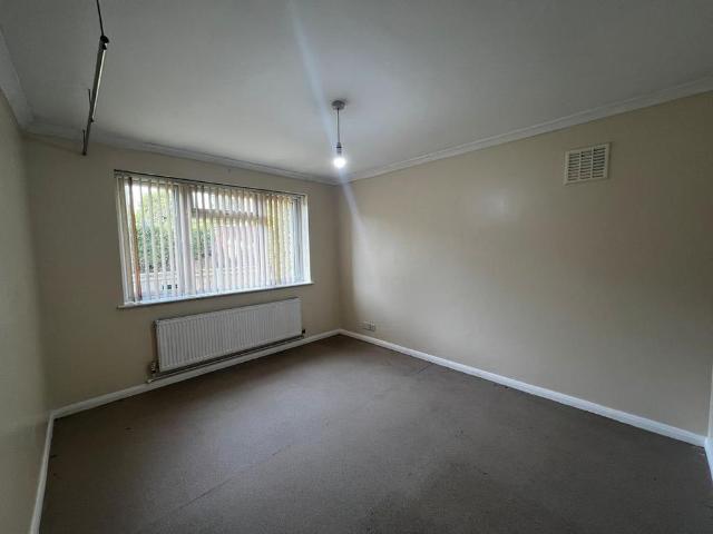 3 bedroom bungalow to rent