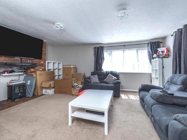 3 bedroom bungalow to rent