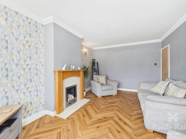 3 bedroom bungalow to rent