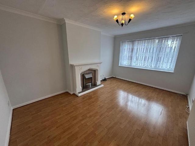 3 bedroom bungalow to rent