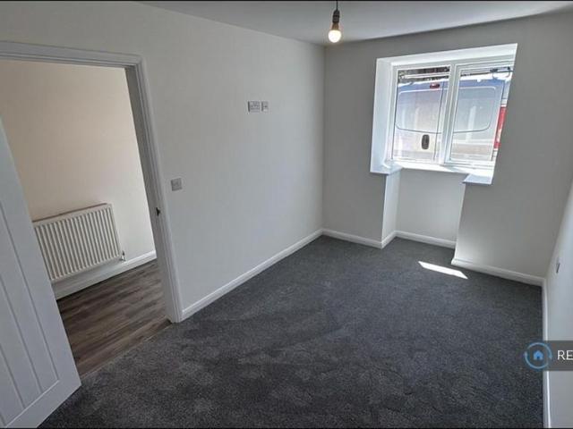 3 bedroom bungalow to rent