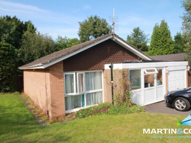 3 bedroom Bungalow To Rent
