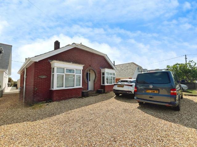 3 bedroom bungalow to rent