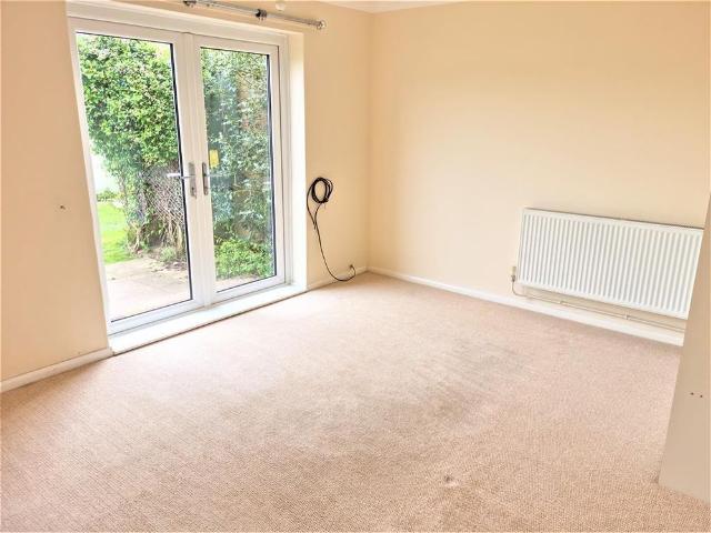 3 bedroom bungalow to rent