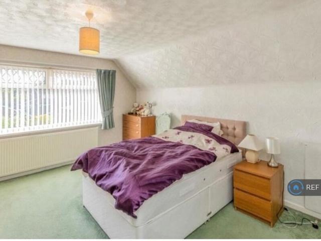 3 bedroom bungalow to rent