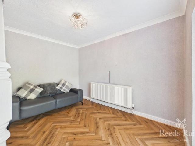 3 bedroom bungalow to rent