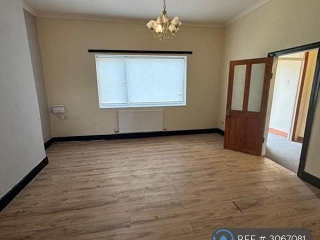 3 bedroom bungalow to rent