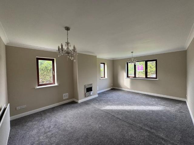 3 bedroom bungalow to rent