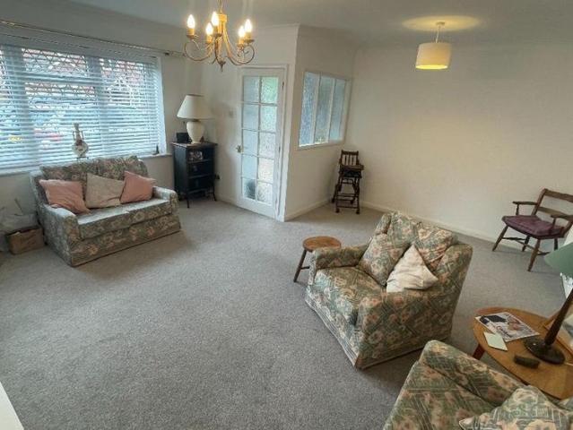 3 bedroom bungalow to rent