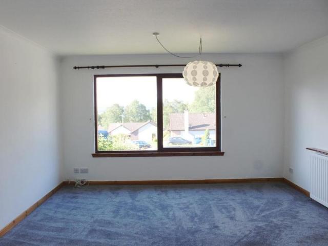 3 bedroom bungalow to rent
