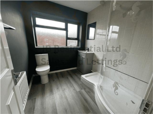 3 bedroom bungalow to rent
