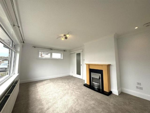 3 bedroom bungalow to rent