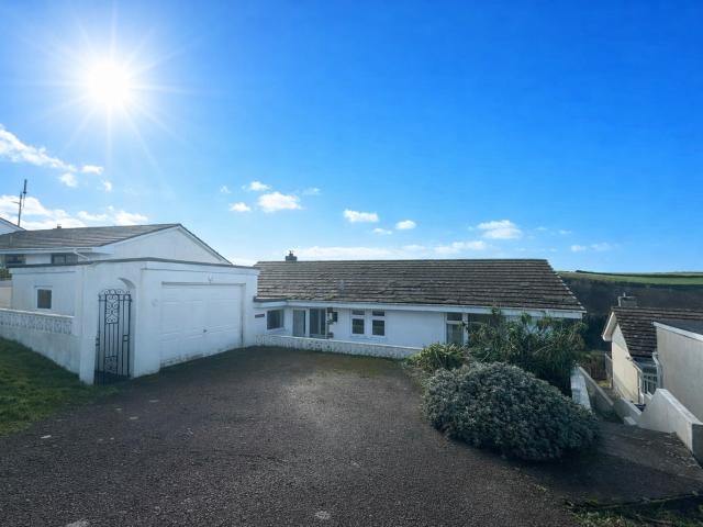 3 bedroom bungalow to rent