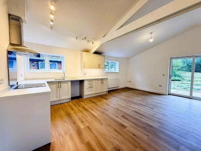3 bedroom bungalow to rent