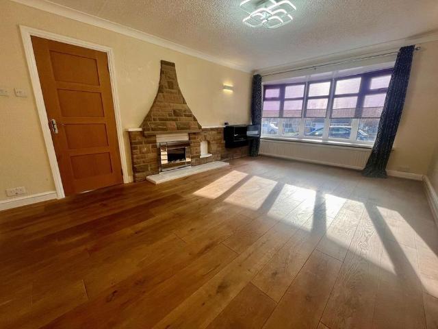 3 bedroom bungalow to rent