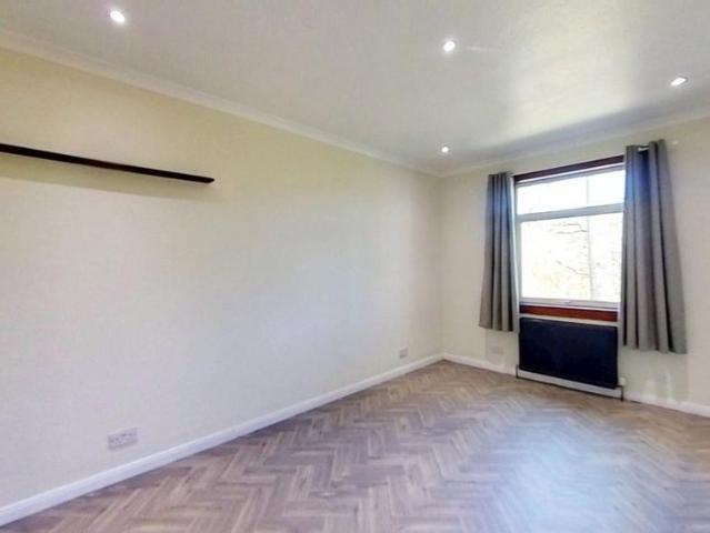 3 bedroom bungalow to rent