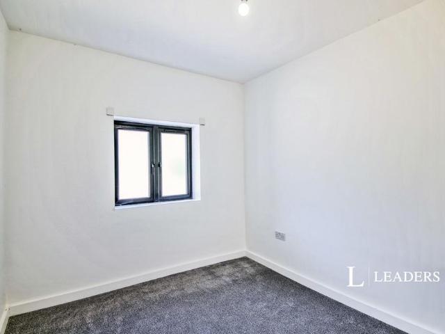 3 bedroom bungalow to rent