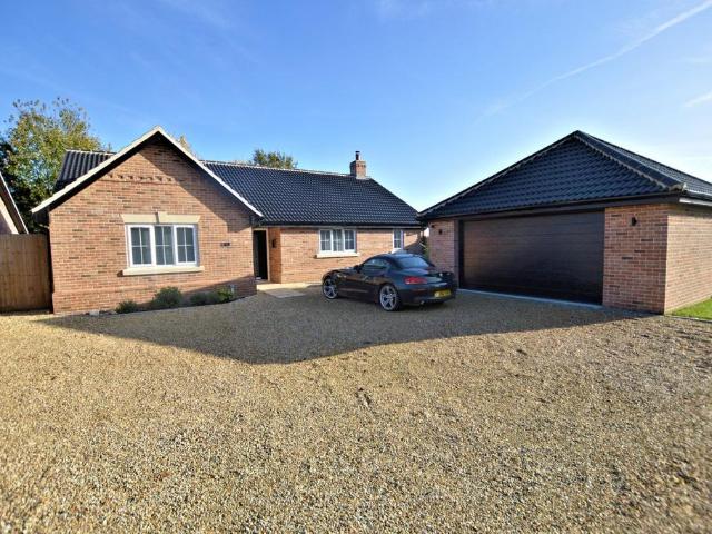 3 bedroom bungalow to rent