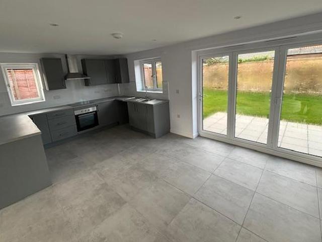 3 bedroom bungalow to rent
