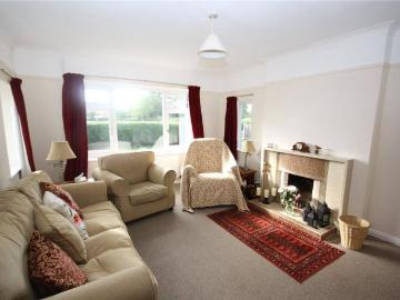3 bedroom bungalow to rent