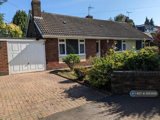 4 bedroom bungalow to rent