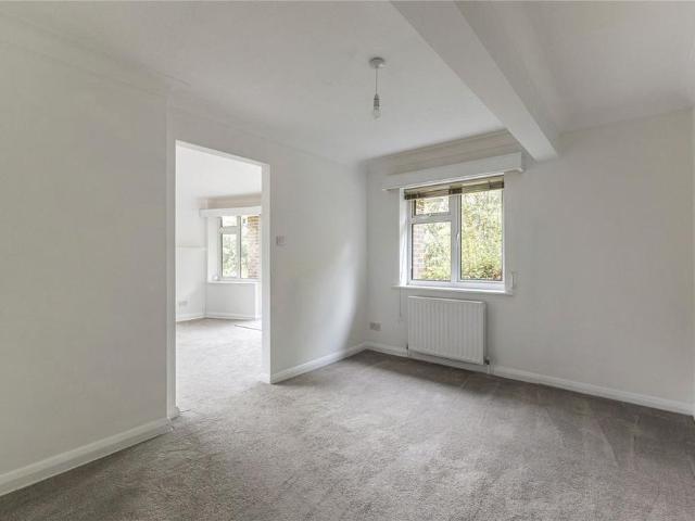 3 bedroom bungalow to rent