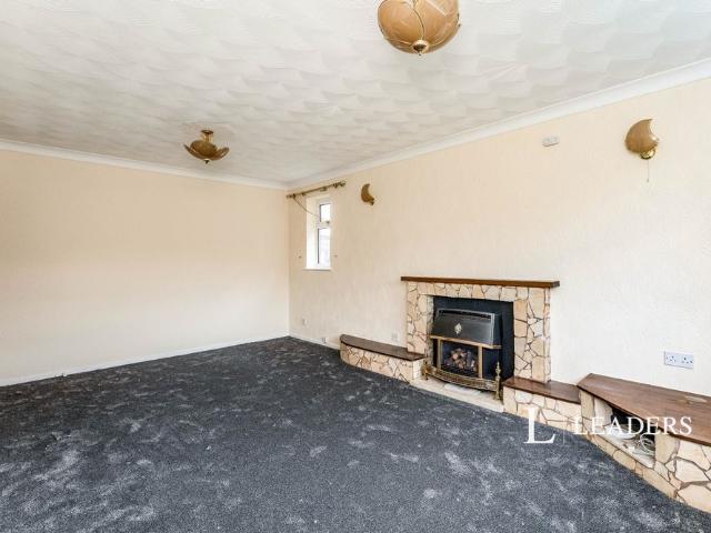 3 bedroom bungalow to rent Yewdale Drive, Whitby, Ellesmere Port, CH66