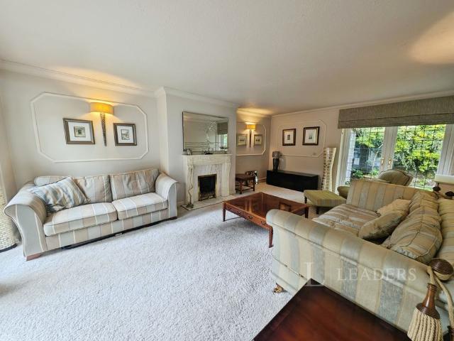 3 bedroom bungalow to rent Hollinwood Road, Disley, Stockport, SK12