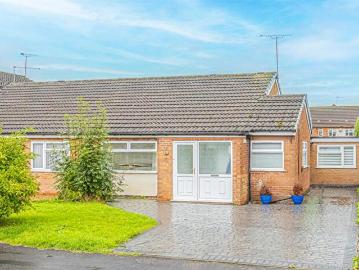 3 Bedroom Bungalow To Rent In Western Avenue, Fleckney, Leicester, LE8