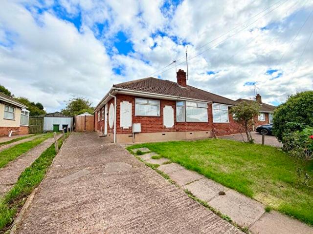 3 Bedroom Bungalow To Rent In Plumtree Avenue, Wellingborough, NN8