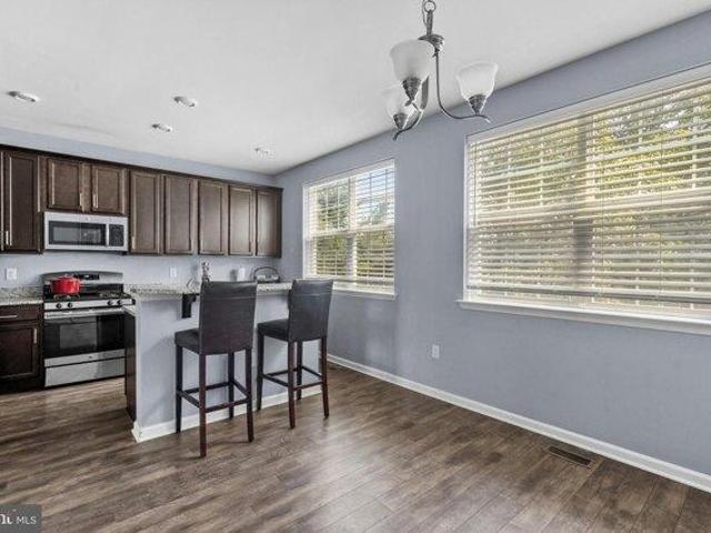 3 bedroom, Burlington NJ 08016 105275495