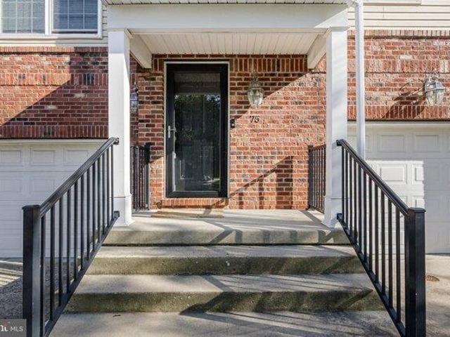 3 bedroom, Burlington NJ 08016 105277642