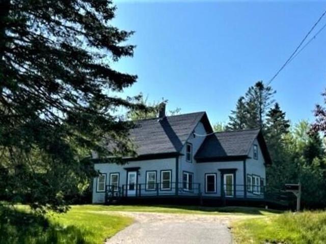 3 bedroom, Gouldsboro ME 04607 105889827
