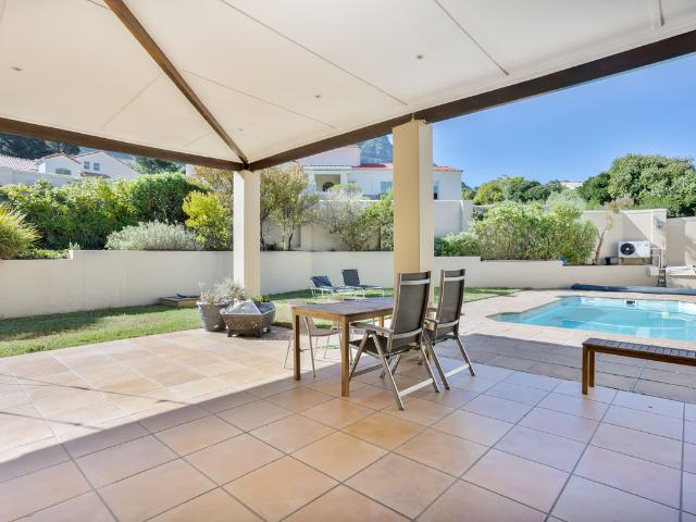 3 Bedroom Gated Estate To Let in Avignon