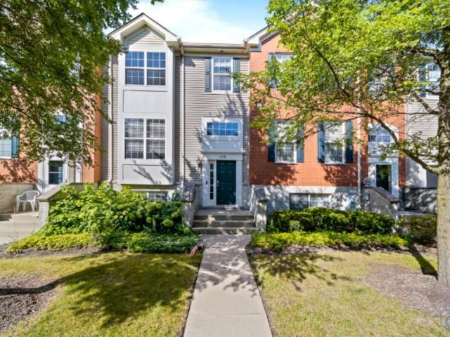 3 bedroom, Gilberts IL 60136 105181718