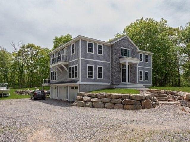 3 bedroom, Gloucester MA 01930 105422713