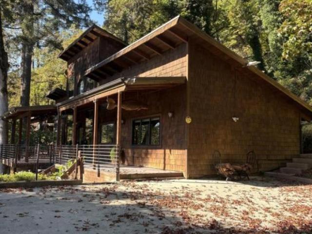 3 bedroom, Grants Pass OR 97527 105900871