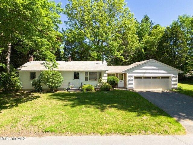 3 bedroom, Great Barrington MA 01230 105515594