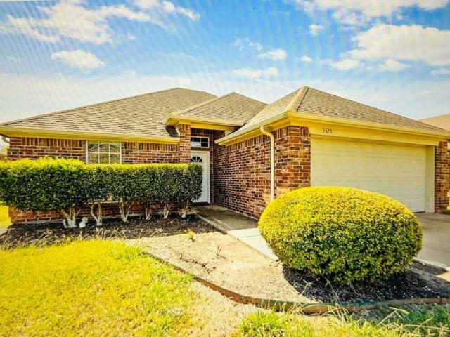 3 bedroom, Greenville TX 75402 LS104492630