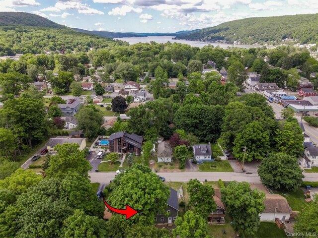 3 bedroom, Greenwood Lake NY 10925 105206716