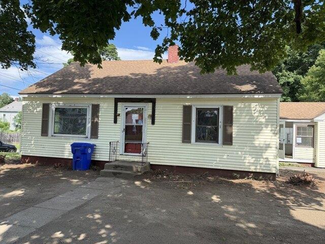 3 bedroom, Greenfield MA 01301 104542677