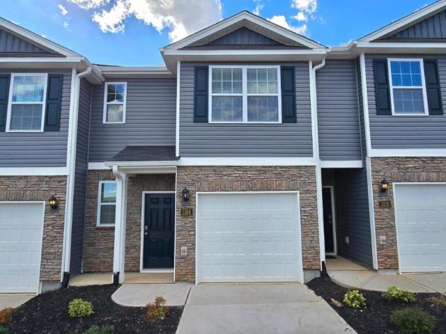 3 bedroom, Greensboro NC 27405 106214412