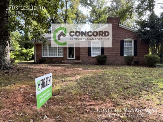 3 bedroom, Greensboro NC 27408 LS105834051
