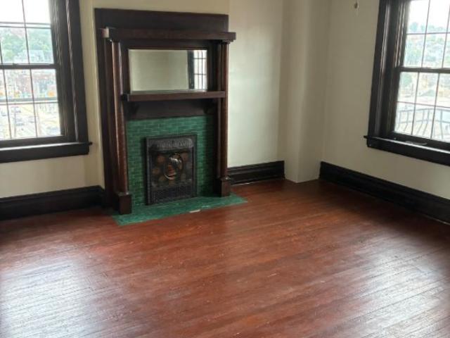 3 bedroom, Greensburg PA 15601 106025604
