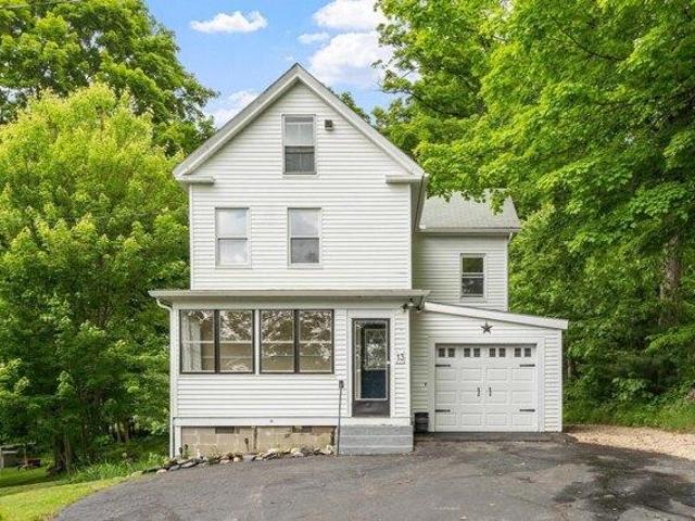 3 bedroom, Groton MA 01450 105417956