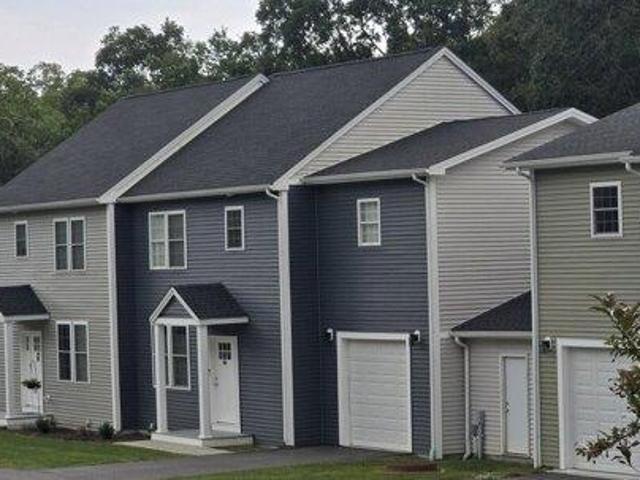 3 bedroom, Groton CT 06340 105694425