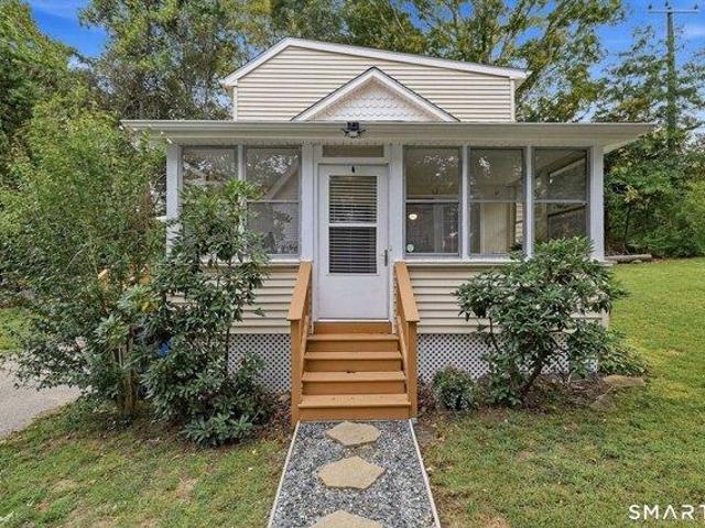 3 bedroom, Groton CT 06355 105726500